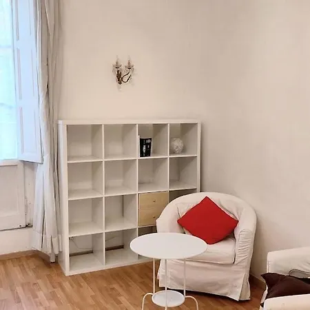 Apartment Magnifica In Centro Rome