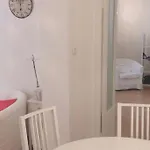 Magnifica In Centro *